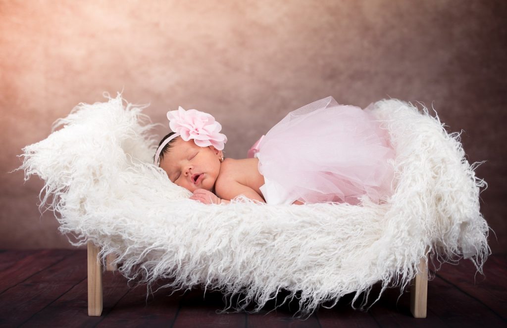 Baby Girl Newborn Newborn Baby  - Virvoreanu-Laurentiu / Pixabay