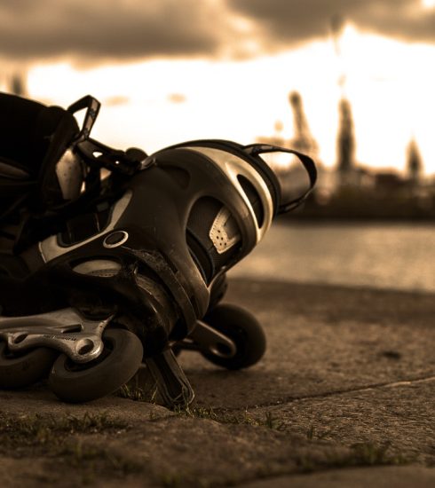 Inline Skate Rollerblade Footwear  - iljaketschik / Pixabay